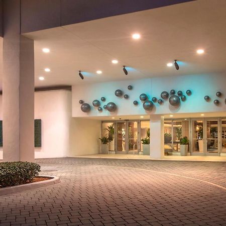 Doubletree Resort Hollywood Beach Екстериор снимка